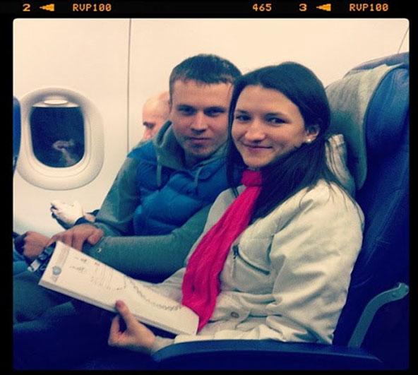Денис Поляков со своей девушкой