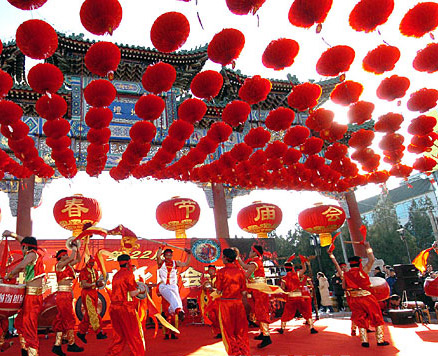Как люди проводили Праздник весны в разные периоды в Китае 13