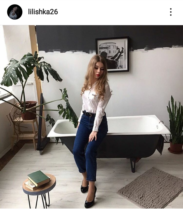 Бикини, Lady in black, Солодуха… Что мы нашли в Instagram конкурсанток «Мисс журфак-2019» 41