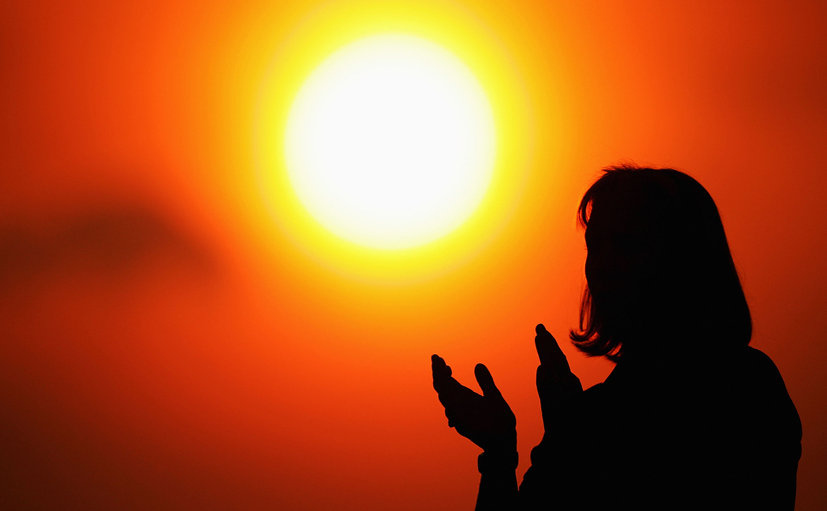 Как понять высказывание Сократа "в каждом человеке есть Солнце, только дайте ему светить"? 7
